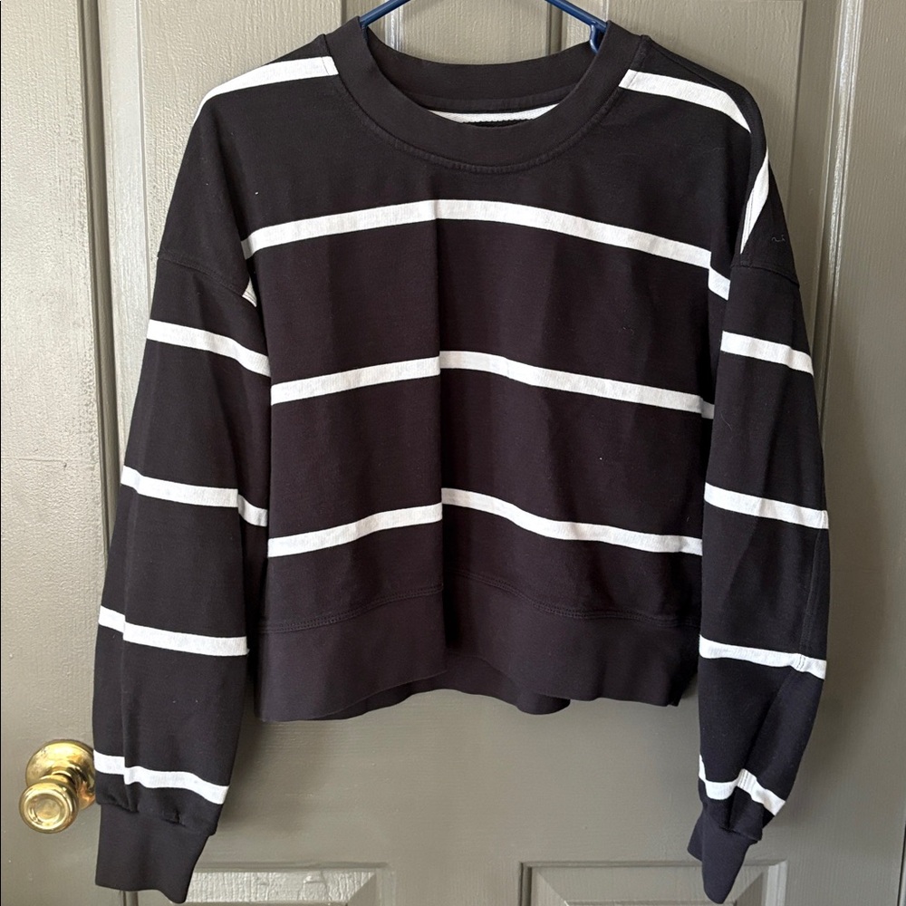 Lululemon Perfectly Oversized Cropped Crew Stripe - Picture 8 of 8